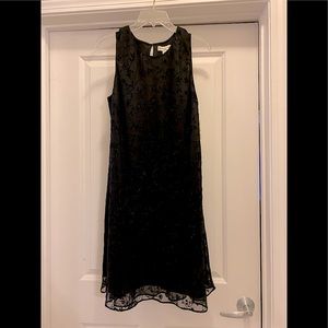 Black Sleeveless Dress